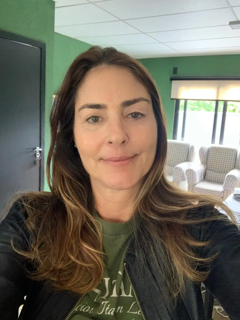 Autora do feedback, cliente JC Saúde Estética